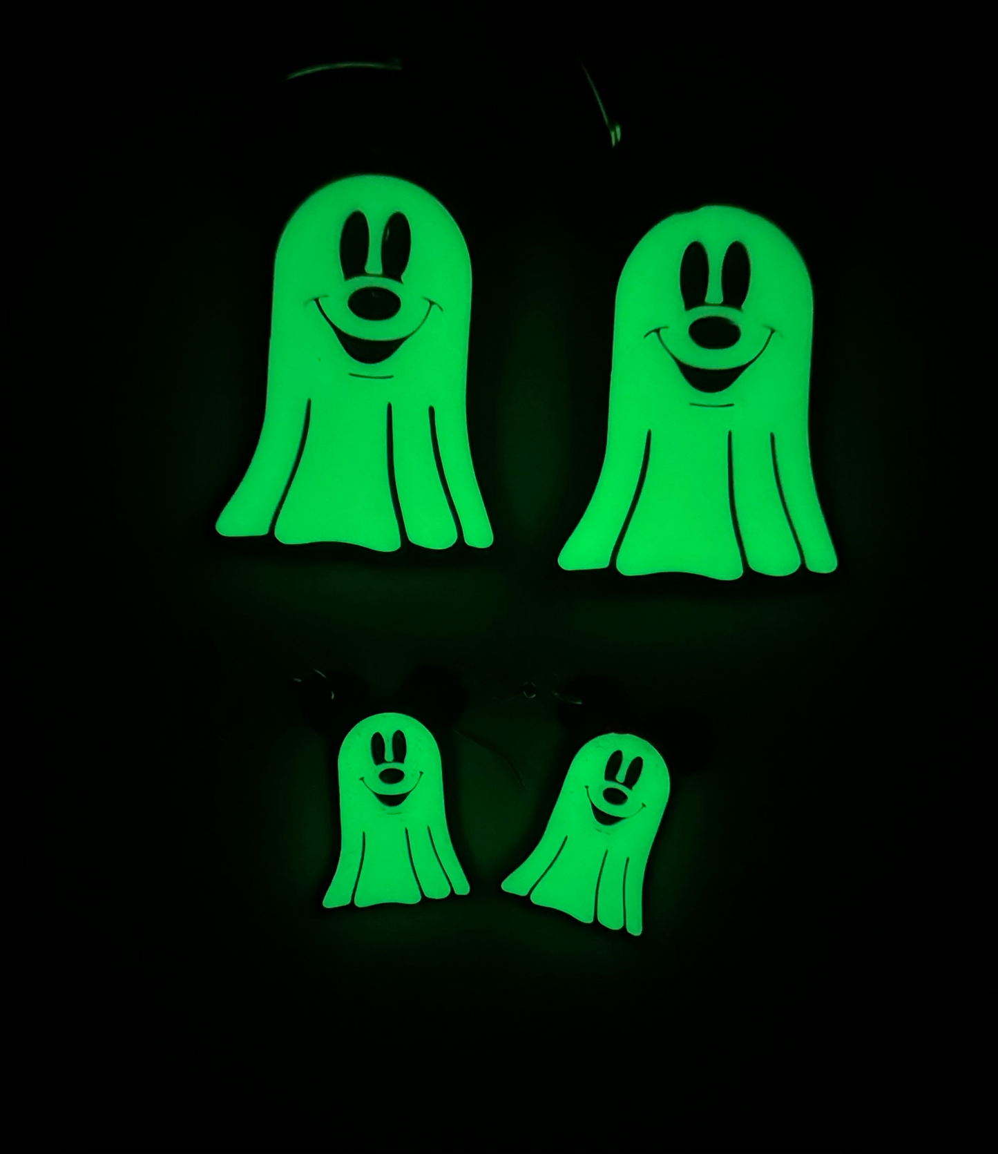 Glow in dark Mouse key chain/bag tag